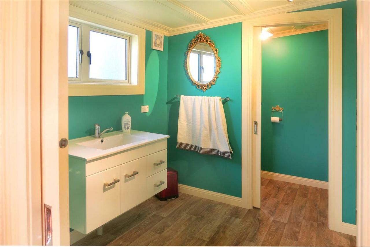 Fantail Cottage Оамару Екстериор снимка
